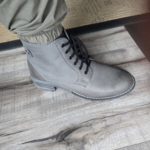 V Italia Leather Booties